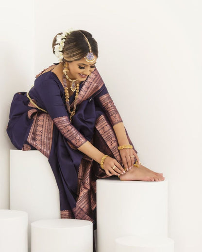 Groovy Navy Blue Jacquard Work Banarasi Saree