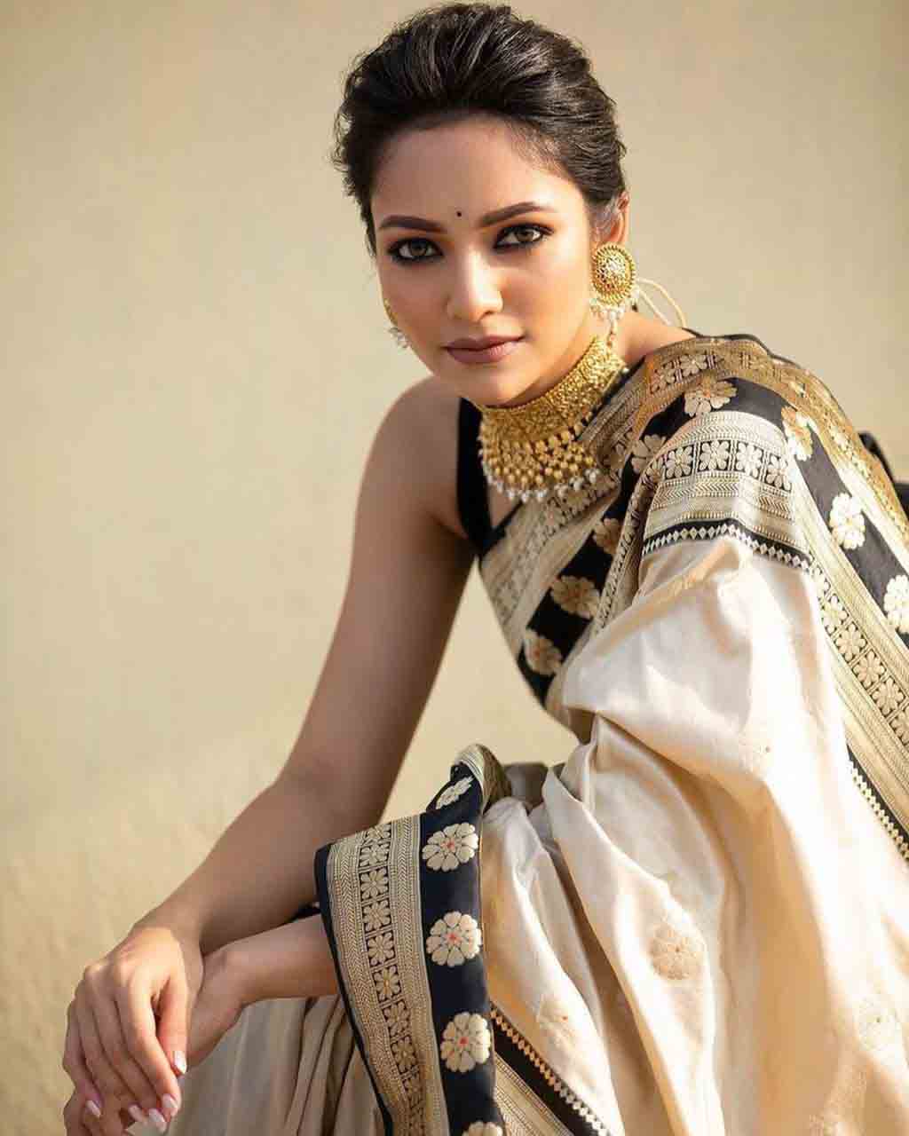 Bollywood Style Cream Color Rich Design Saree