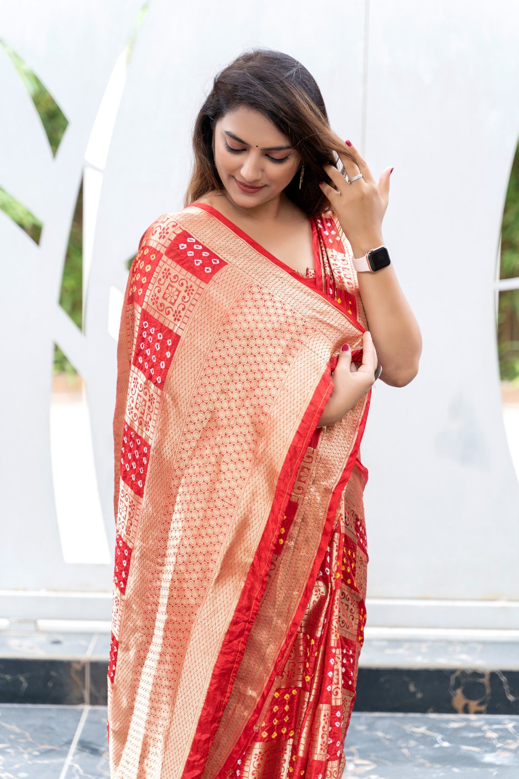 Red Color Original Bandhni Zari Weaving Border Saree