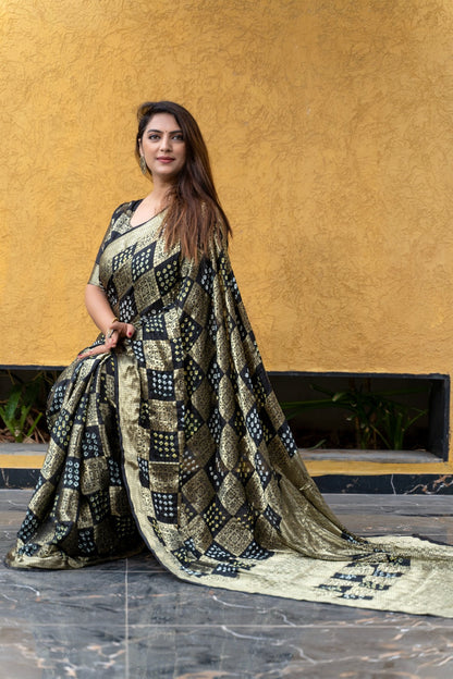 Black Color Original Bandhni Zari Weaving Border Saree