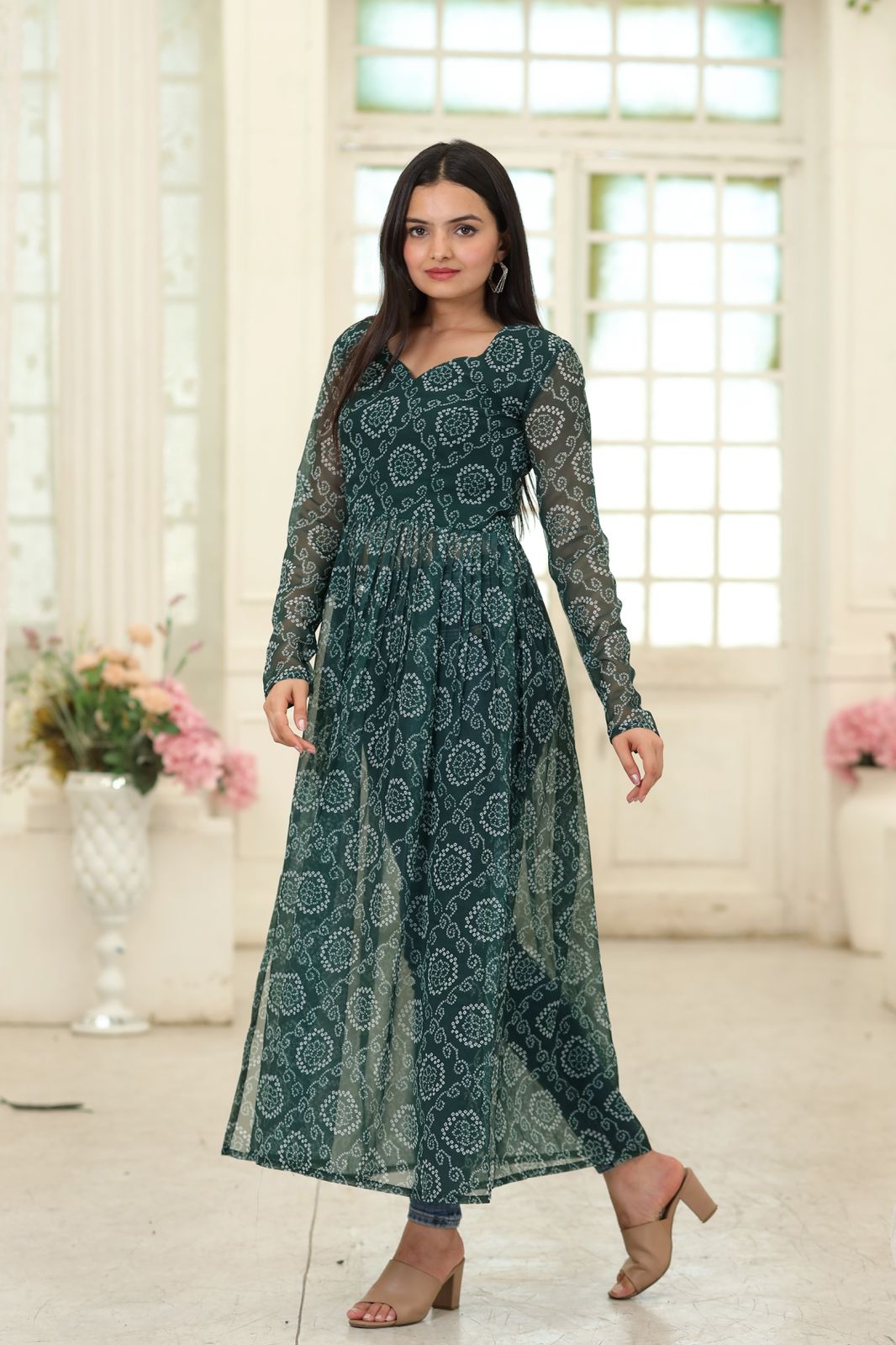 Casual Wear Green Color Bandhani Print Kurti