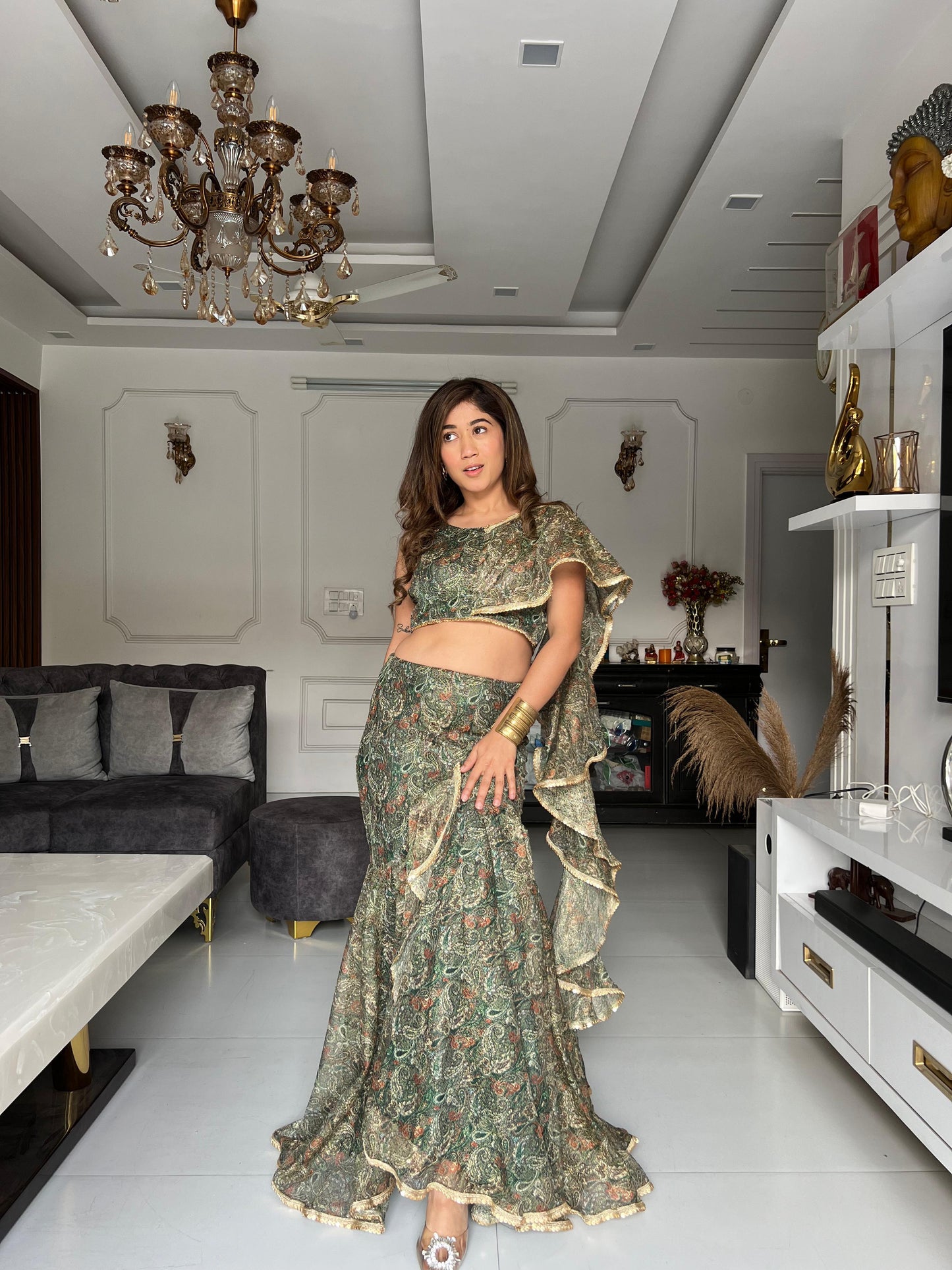 Green Shine Golden Sparkle Lehenga With Dupatta Attach Blouse