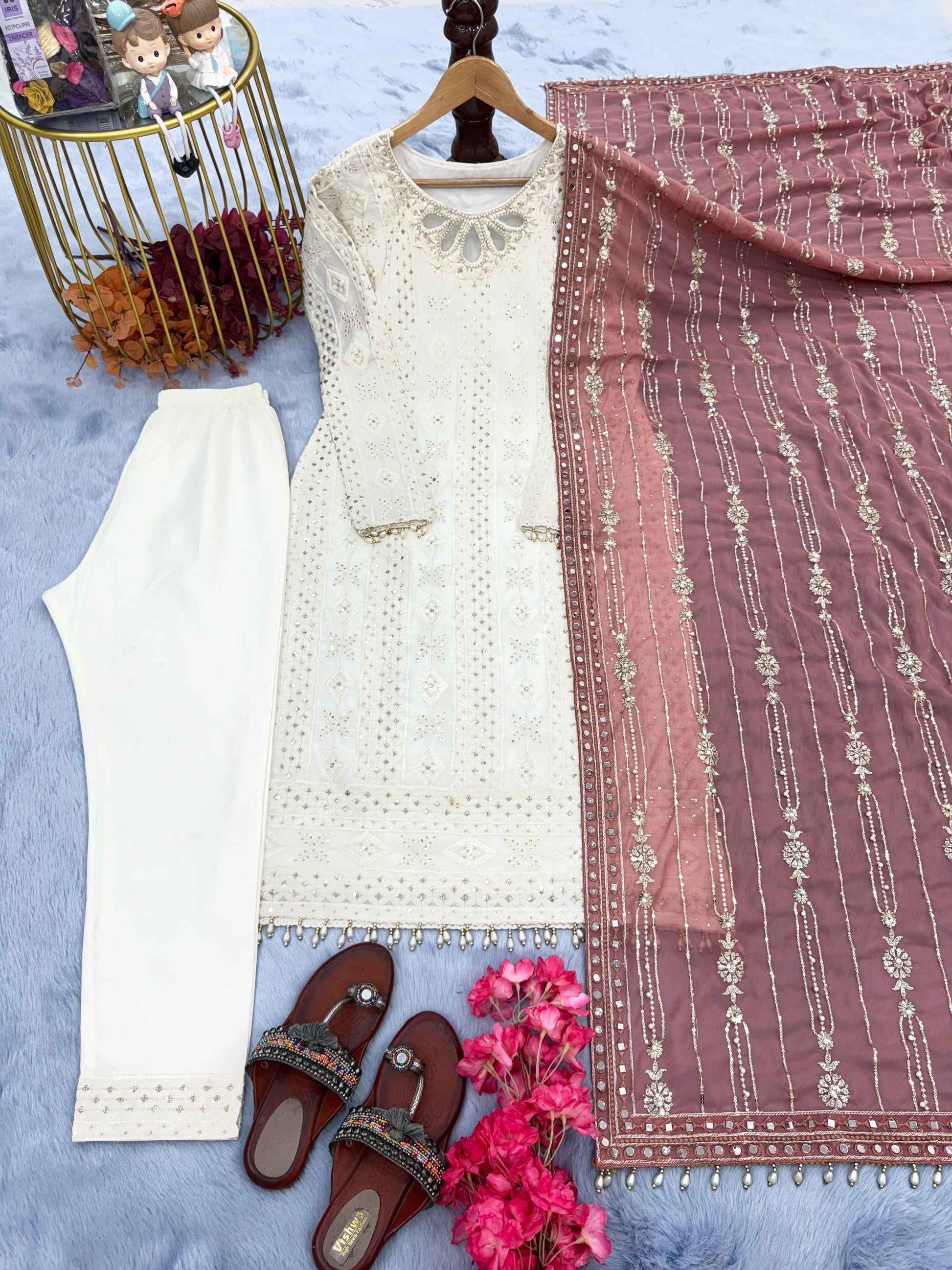 Glorious White Color Salwar Suit Peach Dupatta
