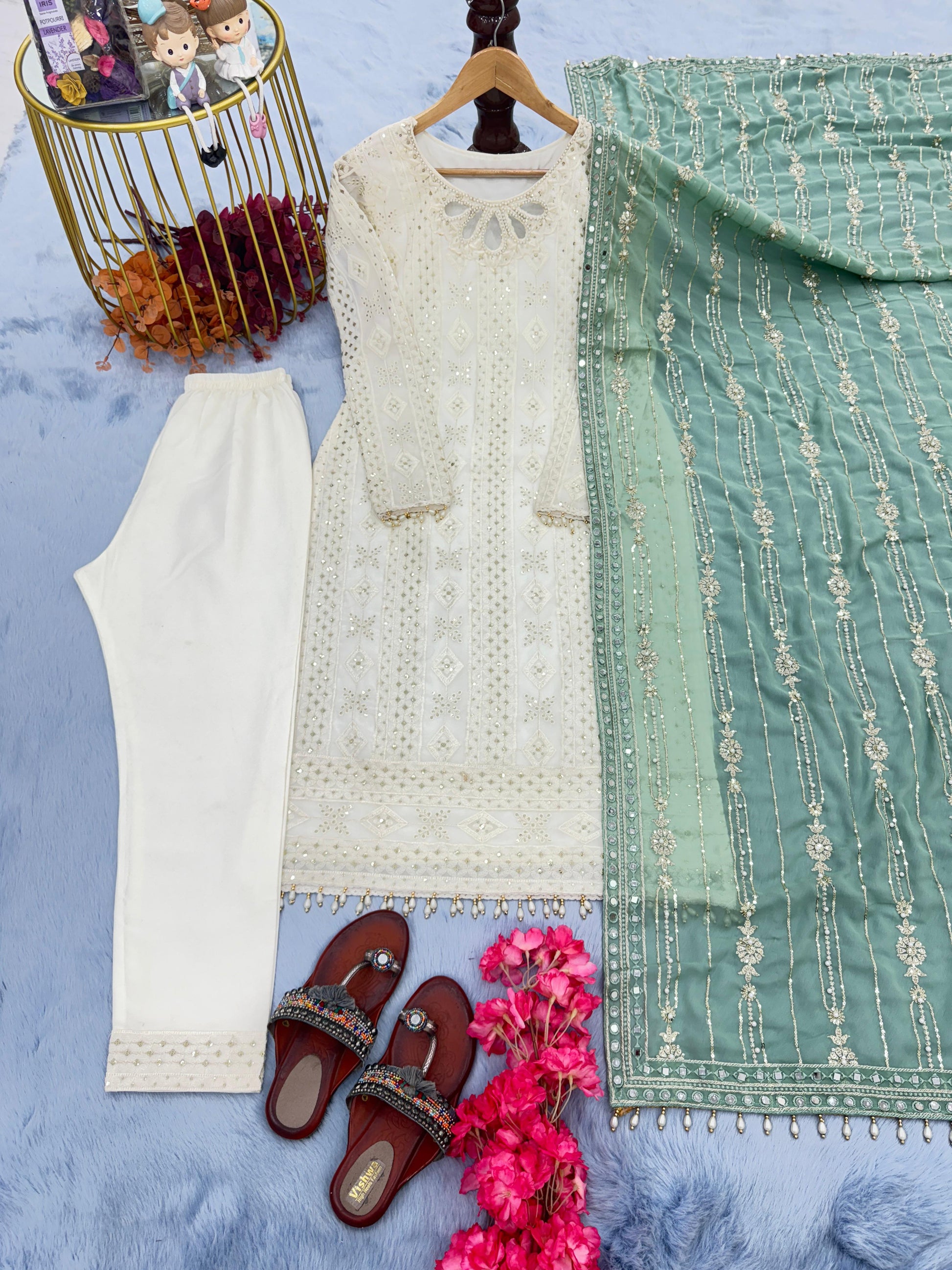Glorious White Color Salwar Suit Green Dupatta