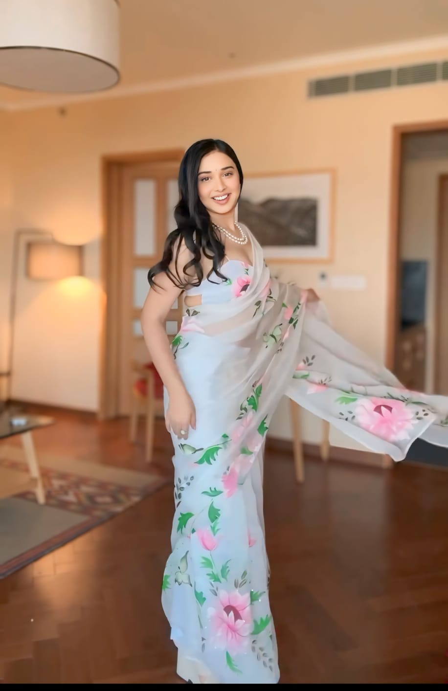 Embellished  White Color Flower Digital Print Ready To Wear Sree