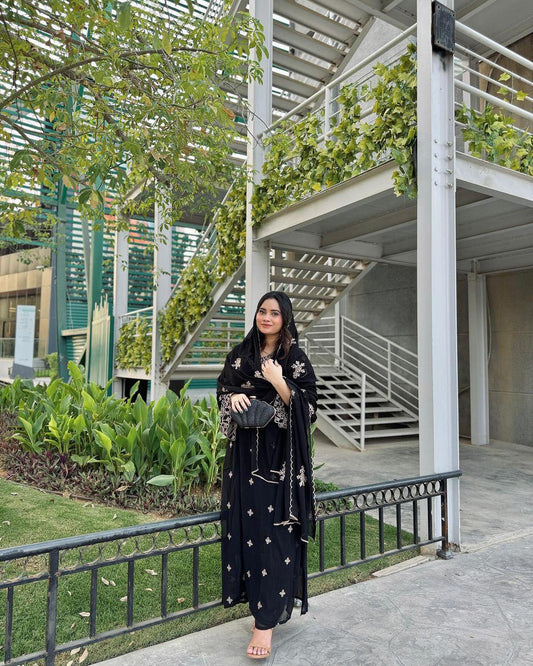 Charming Black Color Georgette 5 mm Sequence Work Salwar Suit