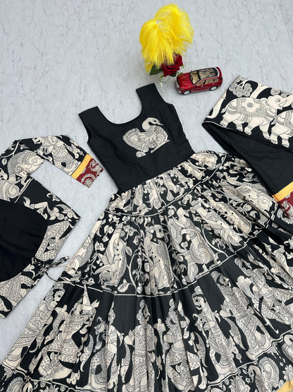 Function Wear Black And White Color Rayon Cotton And kalamkari Printed Designer Gown