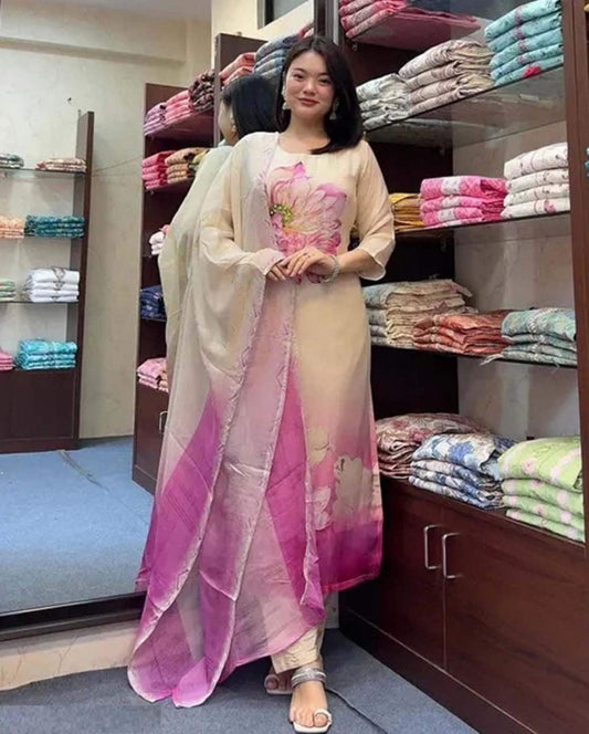 Beautifully designed that seamlessly combines tradition kurta set
