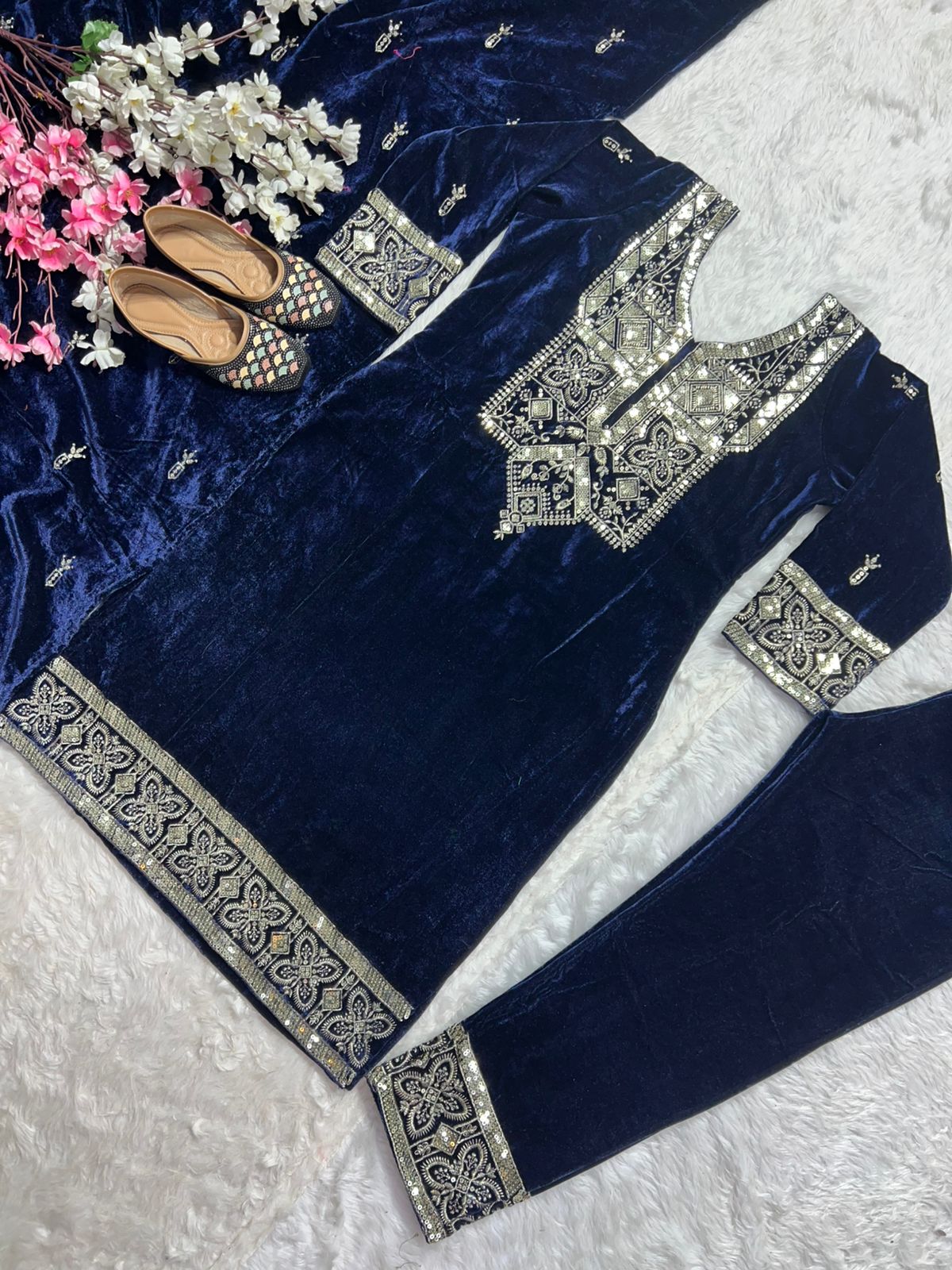 Traditional Wear Navy Blue Color Velvet Salwar Suit