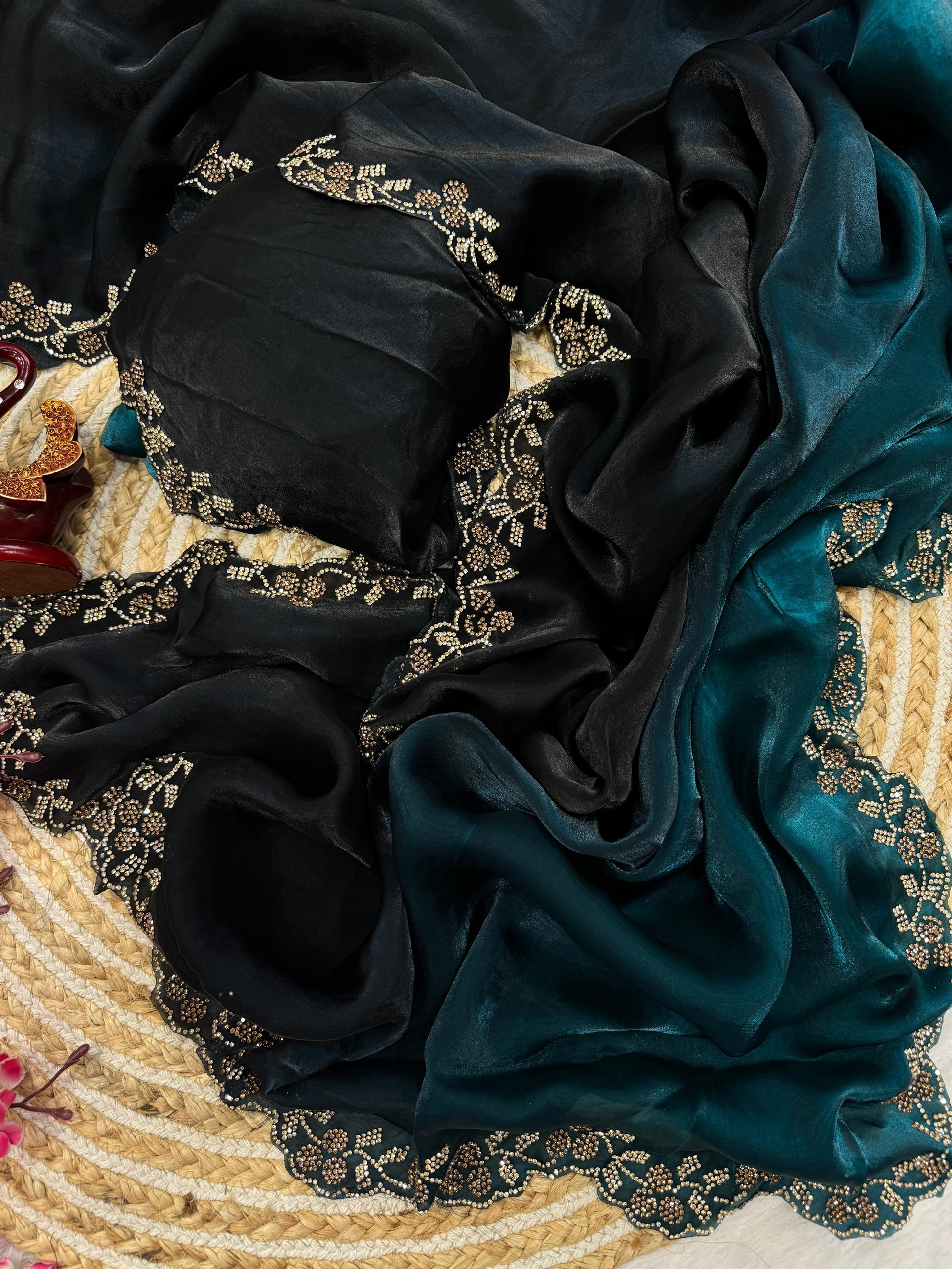 Double Shaded Green And Black Color Silk Saree