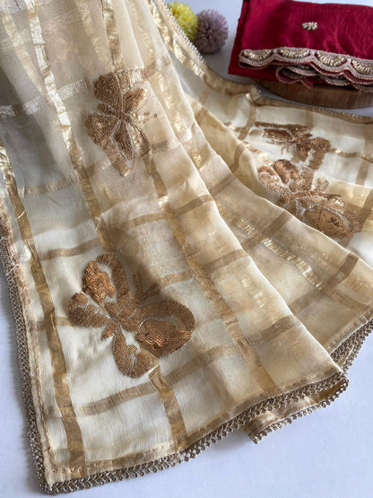Fashionable Viscose Cream Color Saree