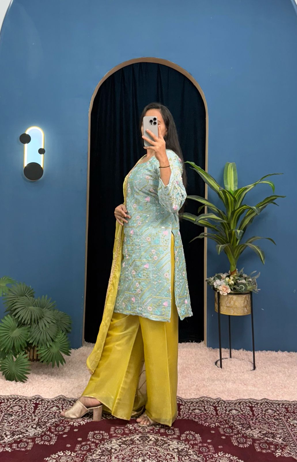 Superhit Jimmy Choo Sky Blue & Yellow Color Palazzo Suit