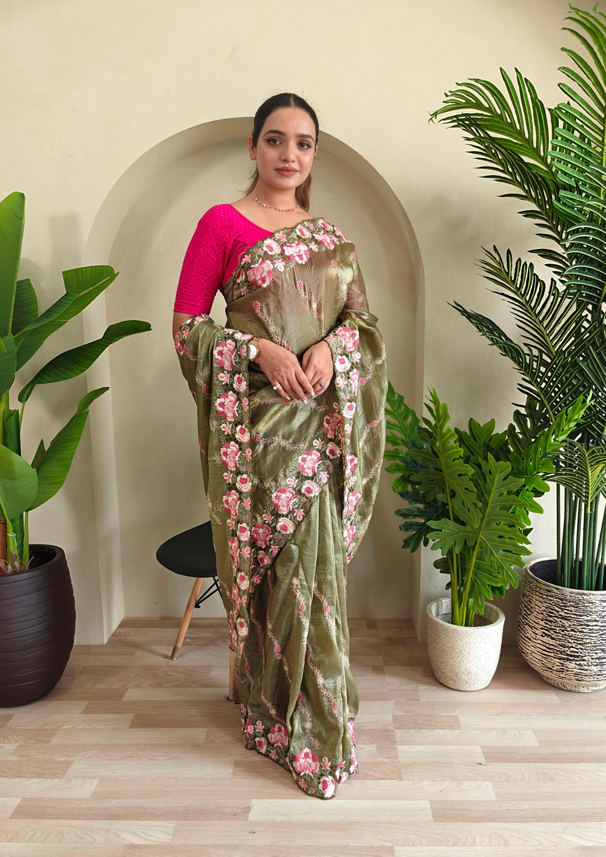 Delightful Crush Silk Mehndi Color Saree
