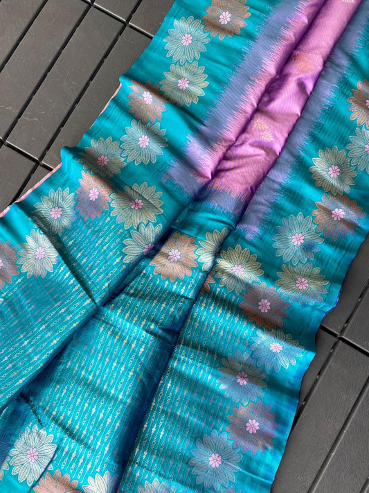 Lovely Floral Zari Weaving Border Lavender Color Silk Saree