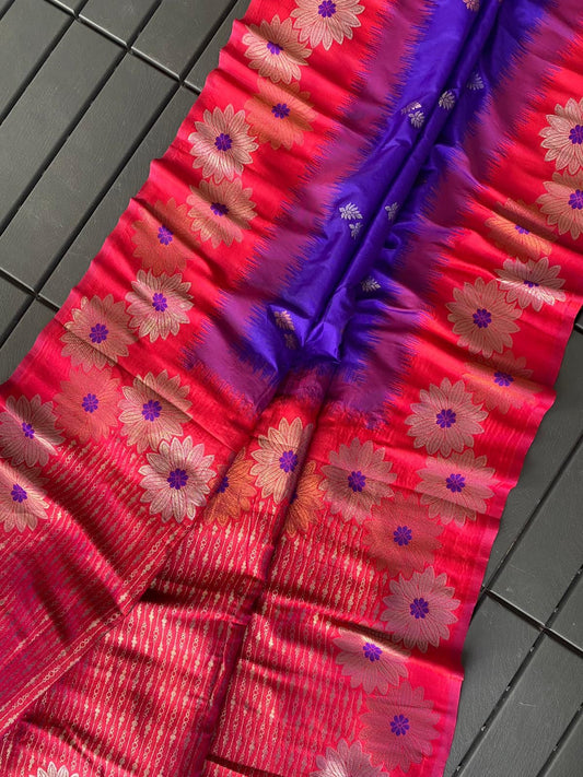 Lovely Floral Zari Weaving Border Navy Blue Color Silk Saree