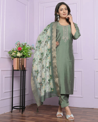 Opulent Pista Green Kurti Set With Organza Dupatta
