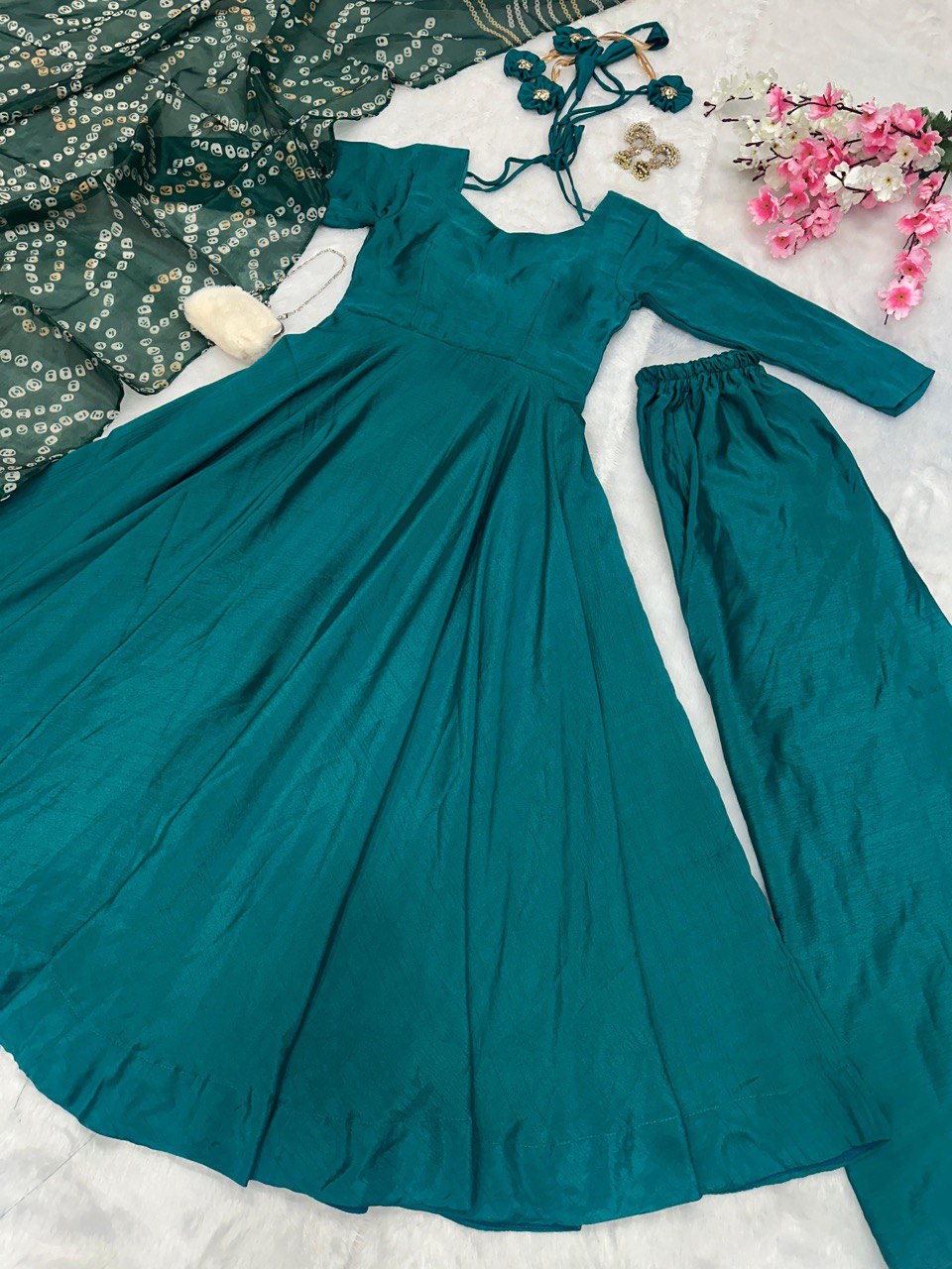 Wedding & Party Wear Chinnon Green Color Anarkali Gown With Palazzo