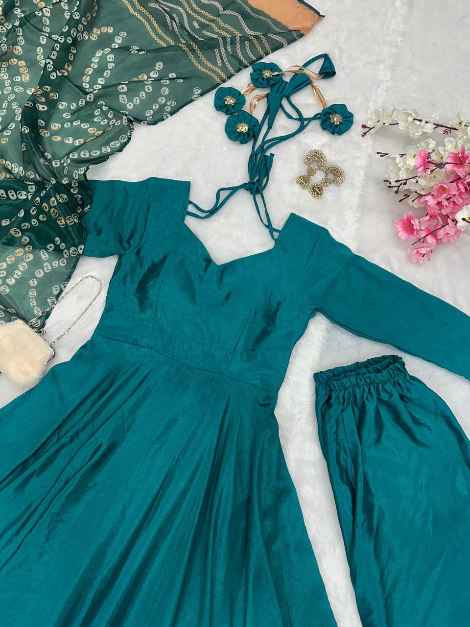 Wedding & Party Wear Chinnon Green Color Anarkali Gown With Palazzo