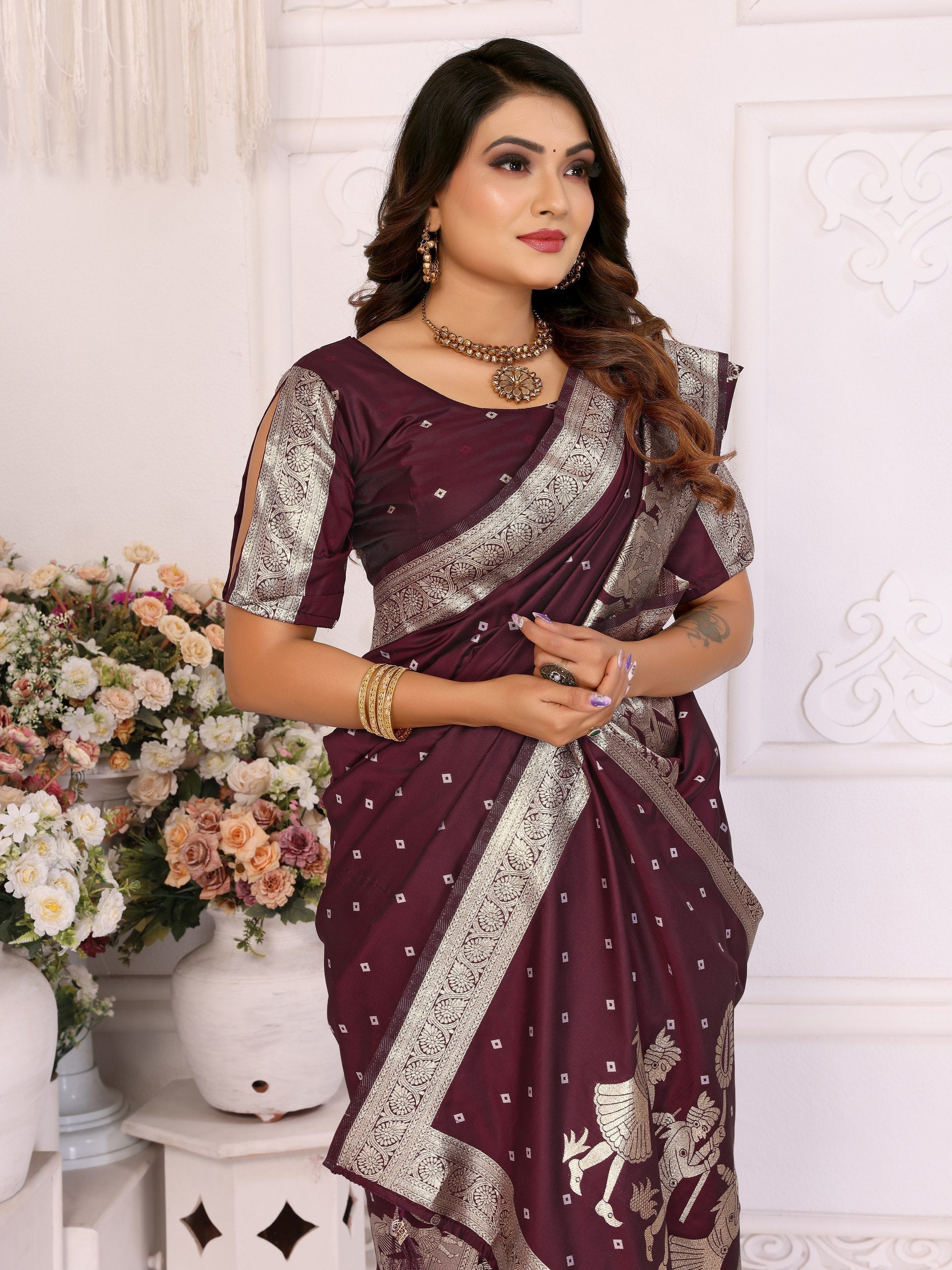 Pattern Wedding & Party Wear Kochi Silk Wine Color Saree