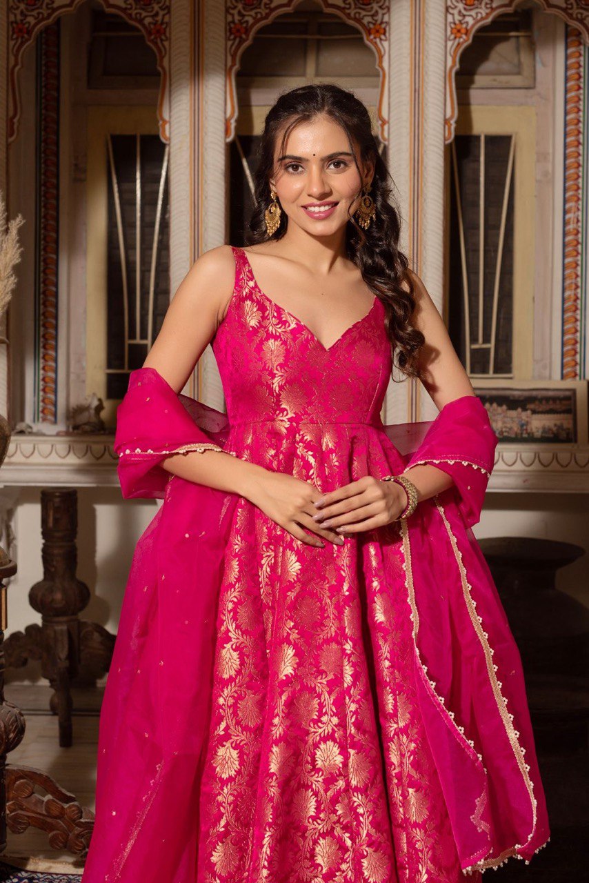 Stunning Jequard Weaveing Pink Color Gown