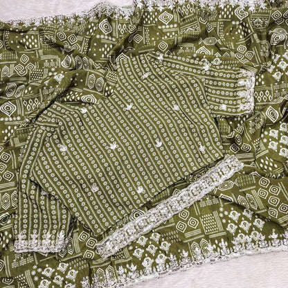 Flattering Digital Prints Green Saree