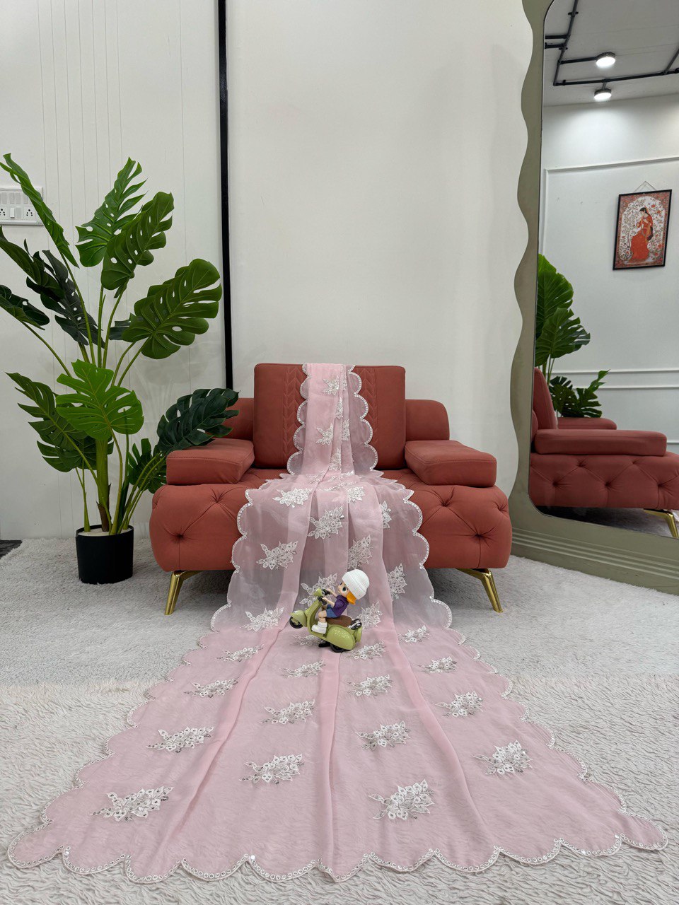 Shining Zimmy Chu Baby Pink Color Saree