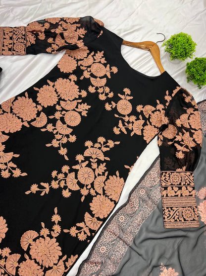 Adorable Georgette Black Color Salwar Suit