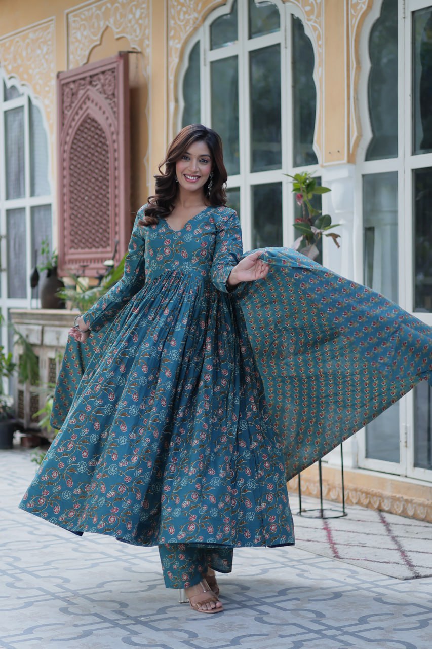 Beautiful Cotton V Neck Rama Color Gown