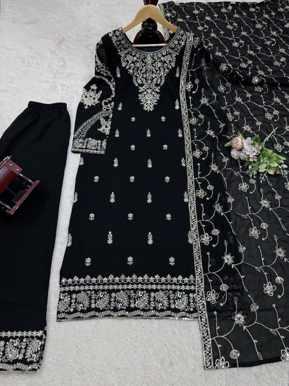 Decent Heavy Thread Work Black Salwar Suit