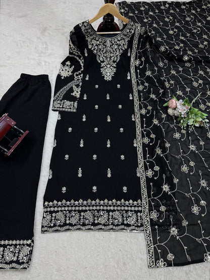 Decent Heavy Thread Work Black Salwar Suit