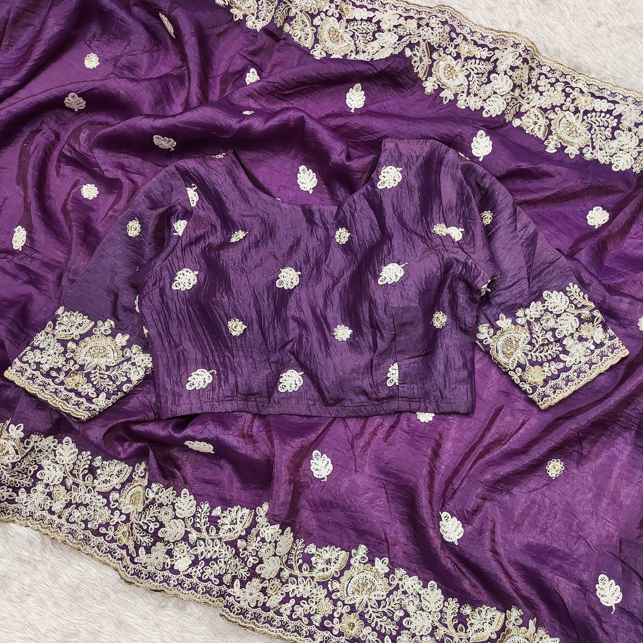 Beautiful Gold Crush Purple Color Saree