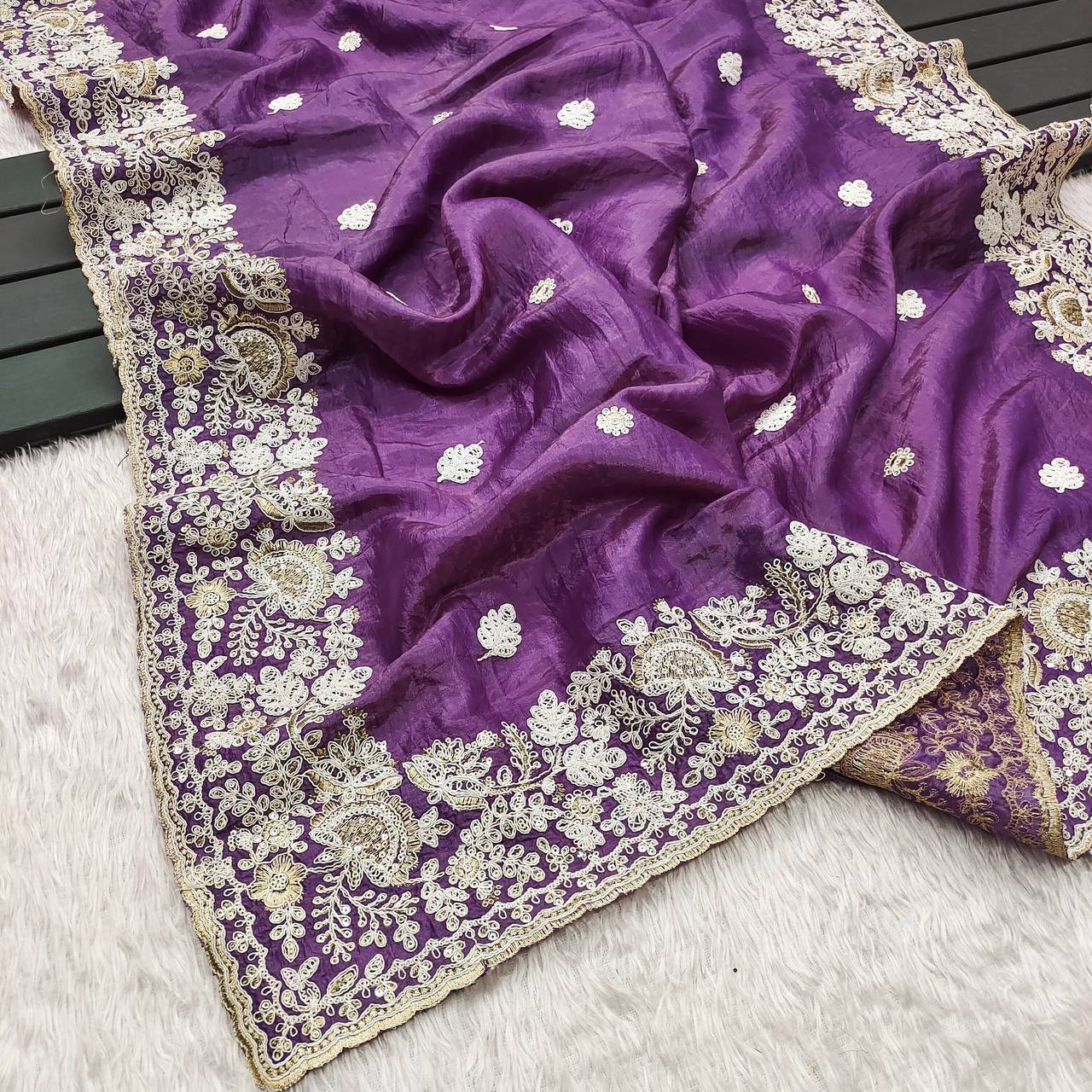 Beautiful Gold Crush Purple Color Saree