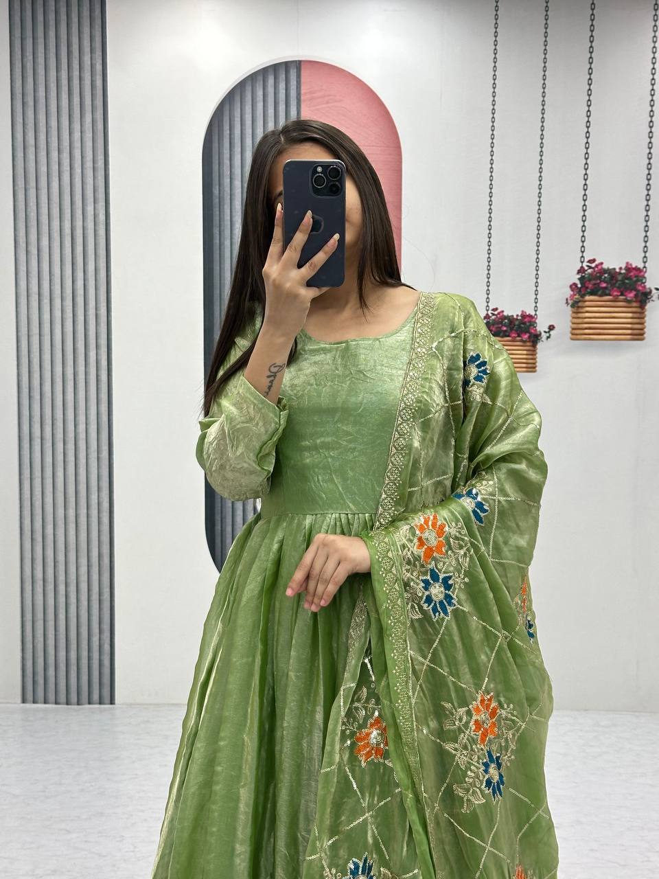 Imposing Heavy Green Color Gown