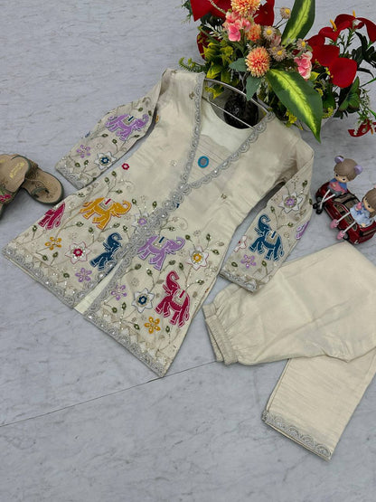 Fantastic Simmer Silk White Color Cord Set
