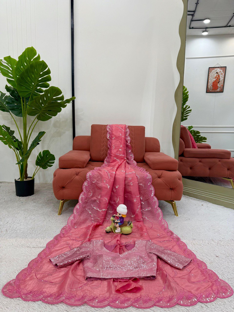 Beautiful Gold Crush Pink Saree