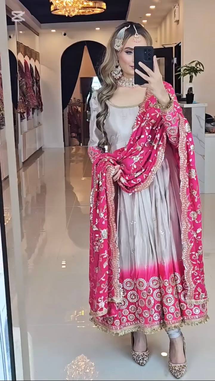 Preferable Digital Print Double Shaded Gown