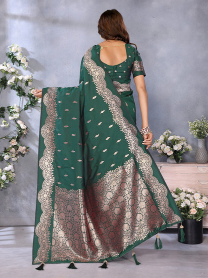 Demanding Mehndi Color Silk Saree