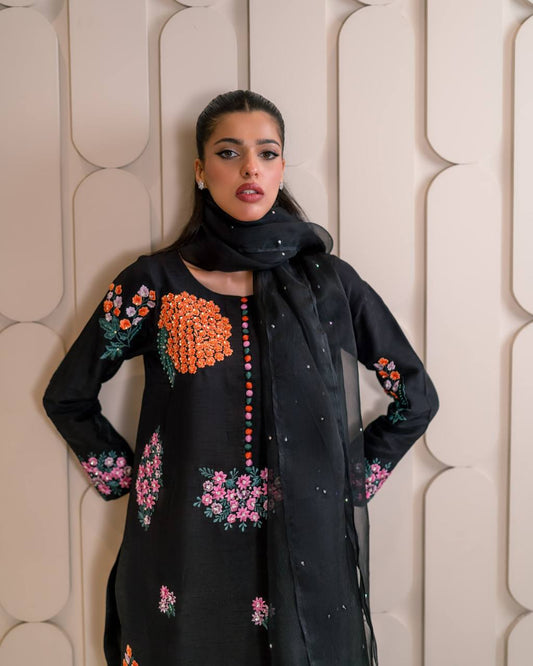 Black Color Flower Printed Stunning Salwar Suit